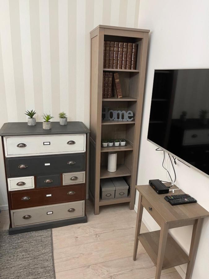 Cosy Apartmant In Hodonin Apartment Exterior foto